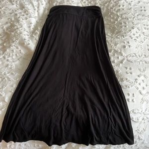 Long Black Lightweight Skirt